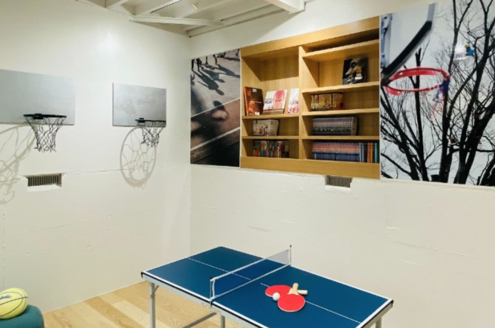 ミニ卓球台の写真