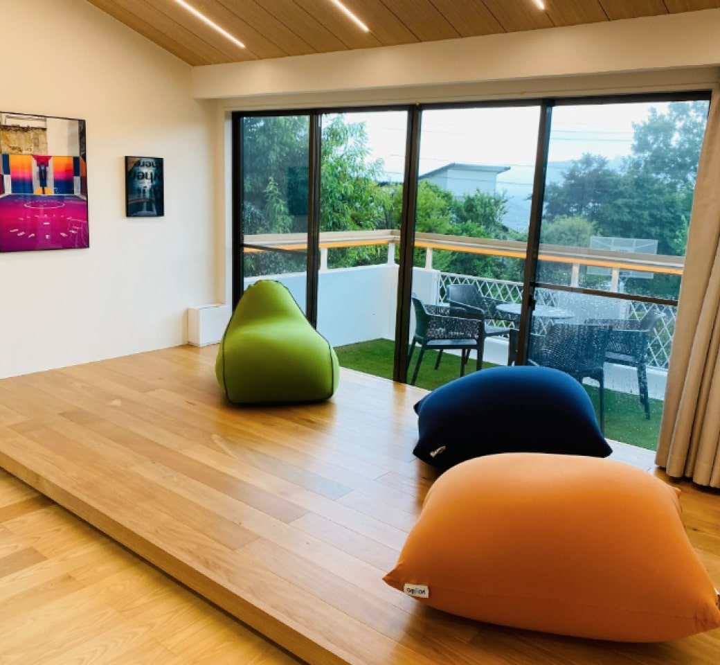 ballaholic PLAY & STAY 伊豆高原の小上がり